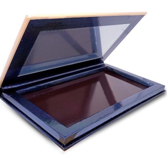Magnetic pressed makeup palette
